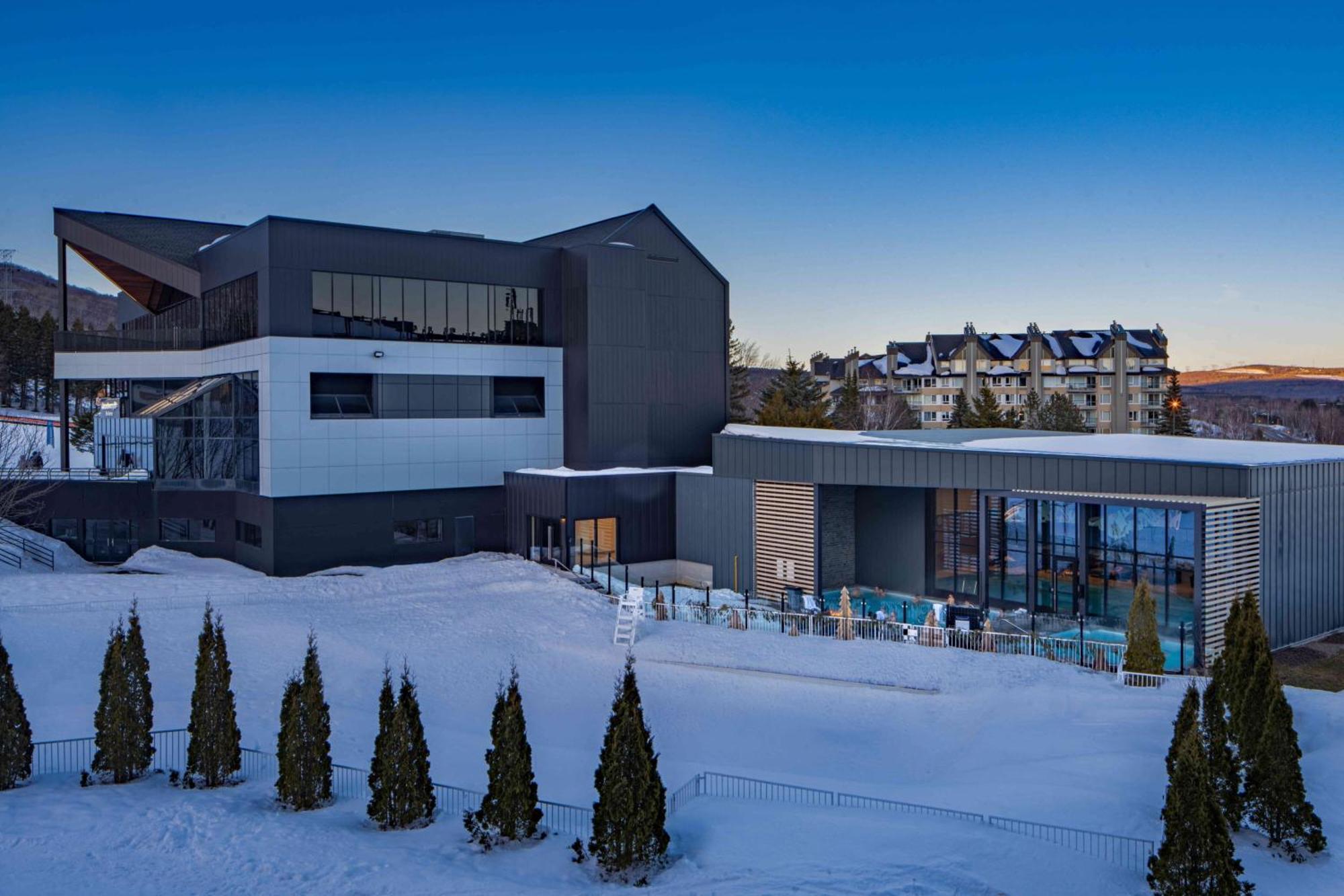 Delta By Marriott Mont Sainte-anne, & Convention Center Resort 4*